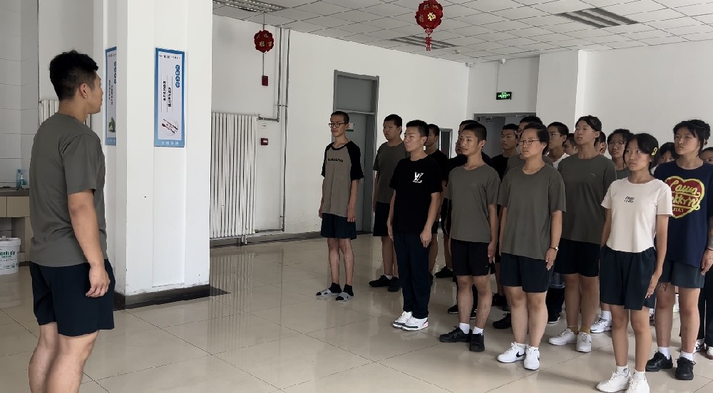 青少年良好習(xí)慣與社會(huì)責(zé)任感培養(yǎng)